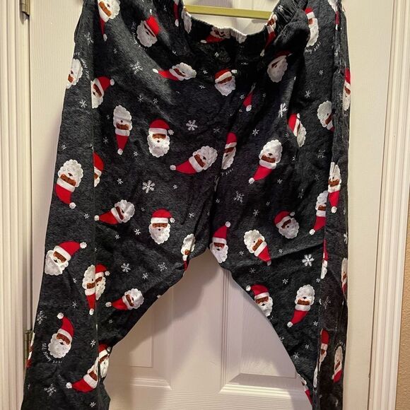 Old Navy Santa Pajama Bottoms 2X - Picture 11 of 12